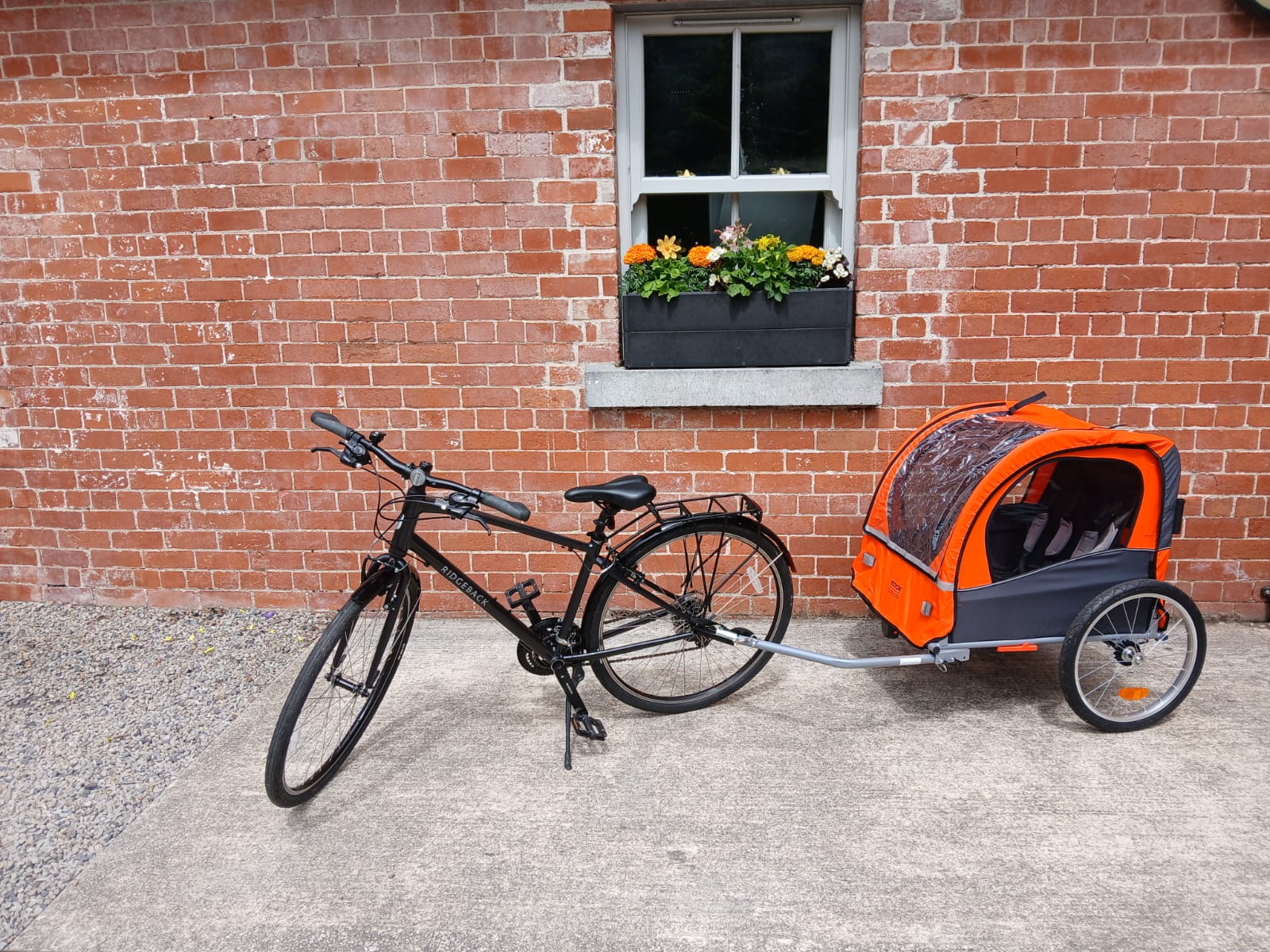 Bike and Trailer €40